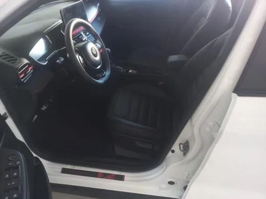 Fiat Fastback Abarth Turbo Flex 1.3 Aut. 2025 - Foto 3