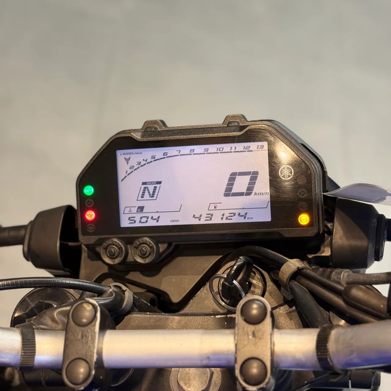 YAMAHA MT03 2023  - Foto 4
