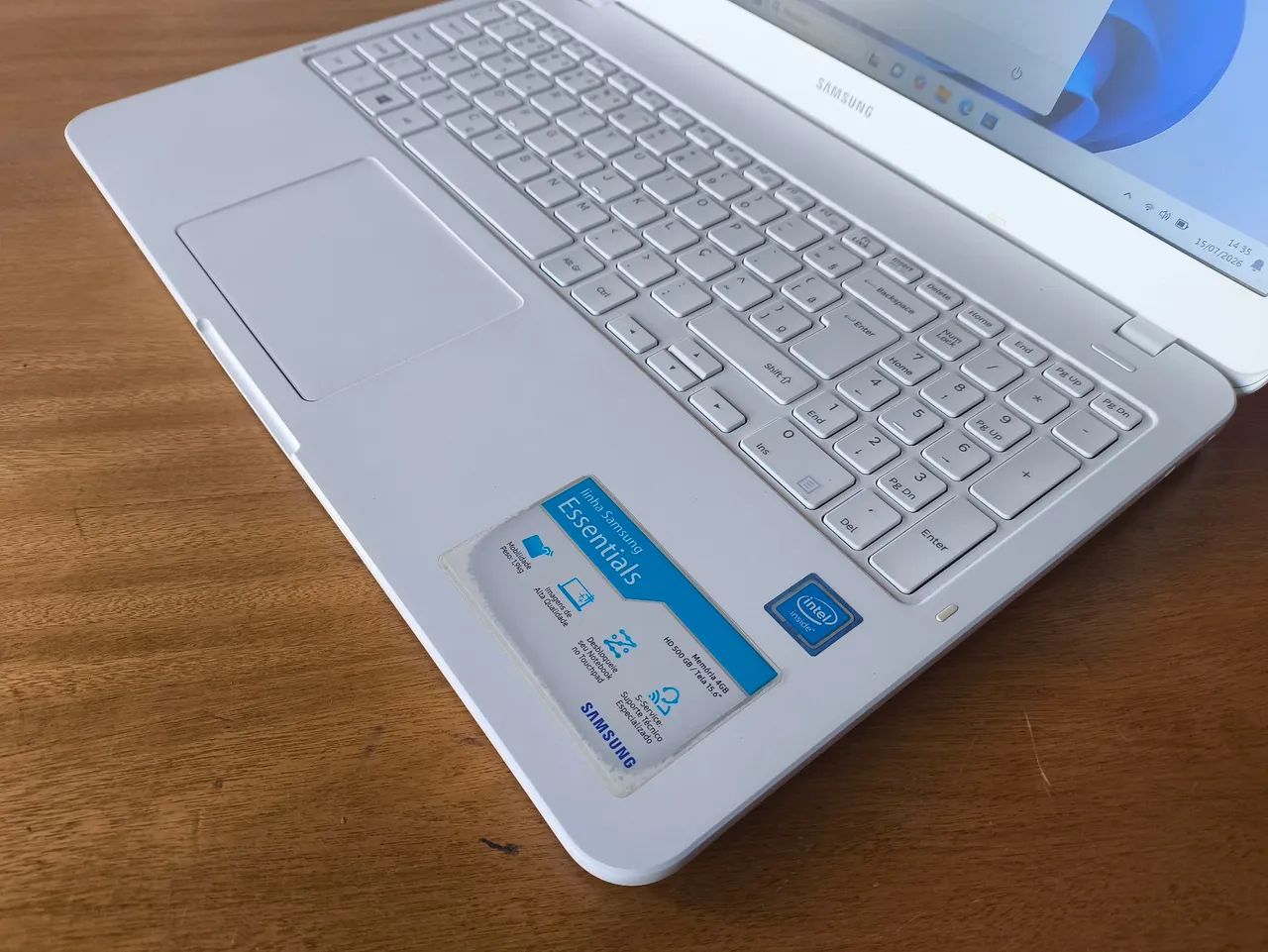 Samsung essentials branco, com SSD, windows 11, tela de 15.6 polegadas  - Foto 4