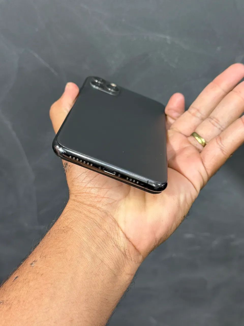 iPhone 11 Pro Max 64gb - Foto 2
