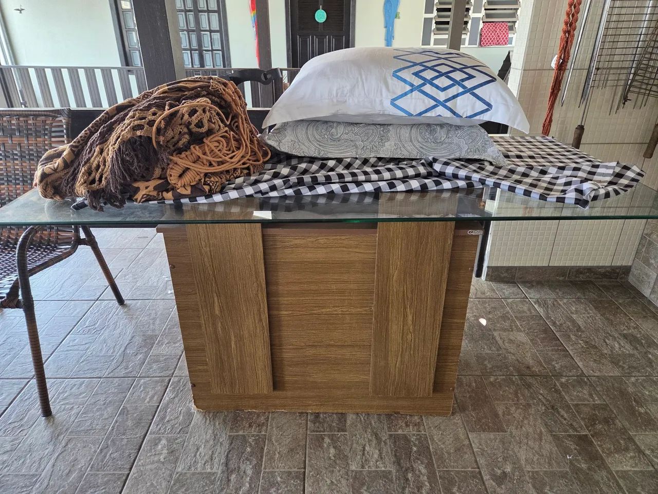 Vendo mesa de vidro