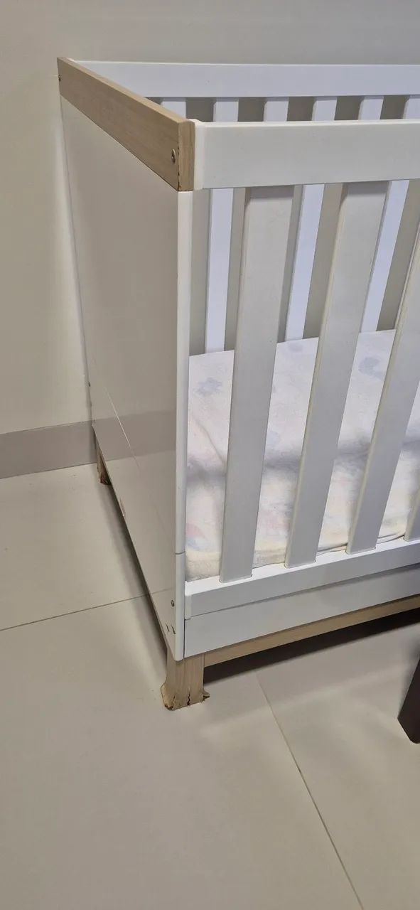 Berço cor Branca com colchão - Foto 3