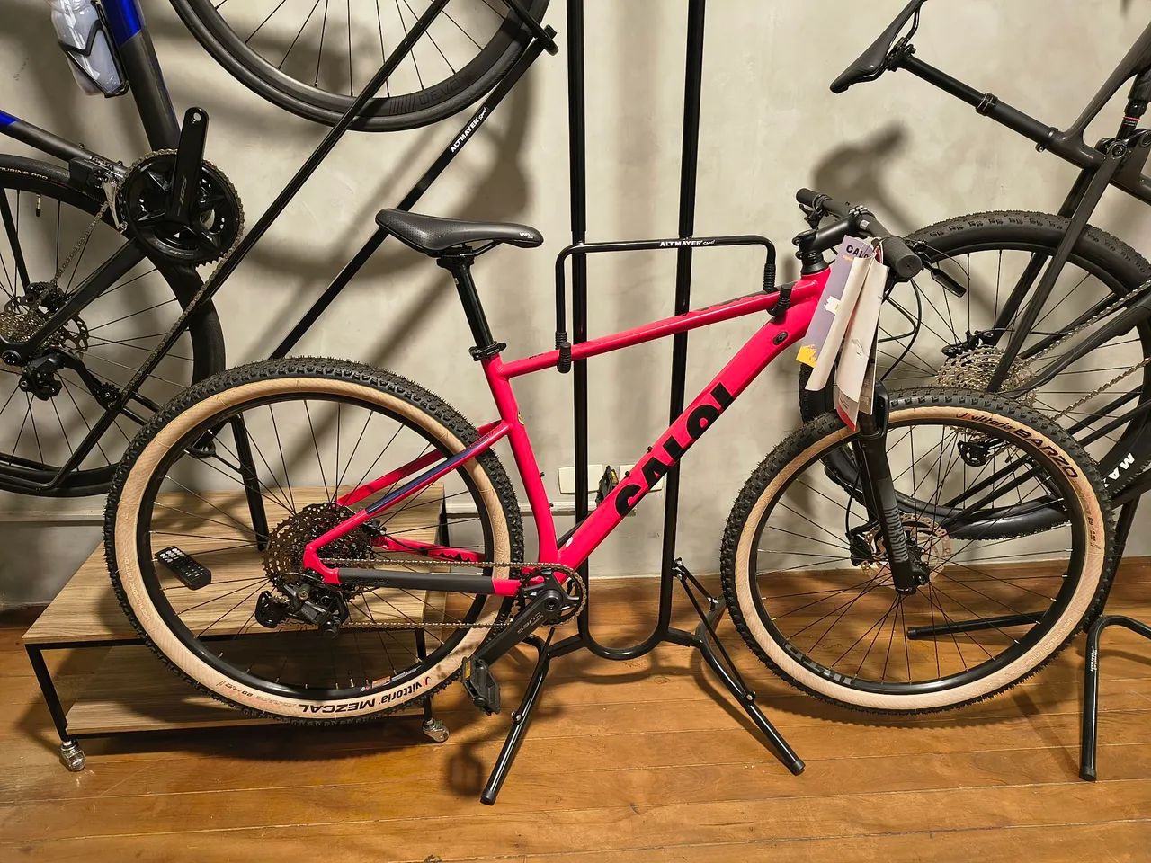 MTB Caloy explorer PRO aro 29 - Foto 3