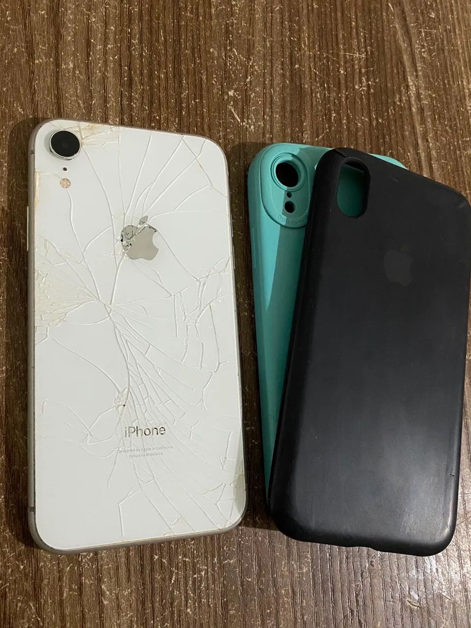 iPhone XR 64GB Branco - Leia a descrição - Foto 2