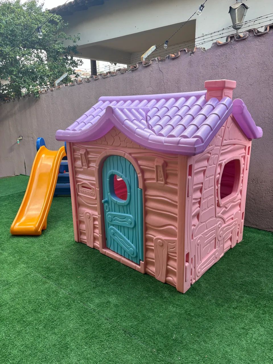 Casinha chalé + escorregador Xalingo - oferta - Foto 2