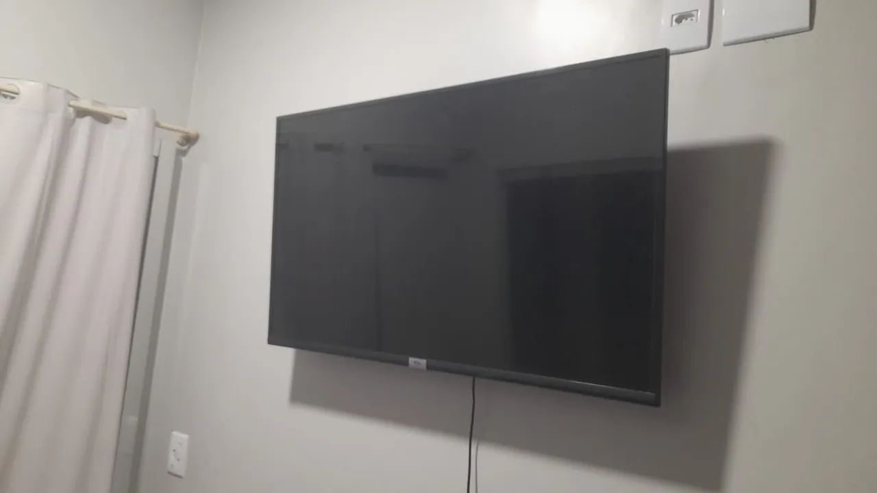 TV 32