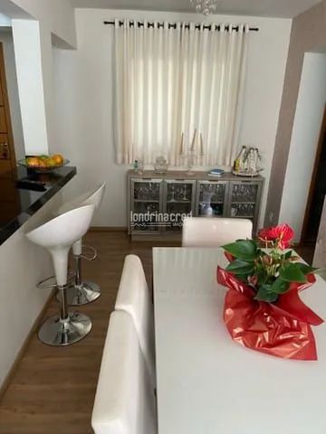 Apartamento à Venda em Centro, Cambé - PR