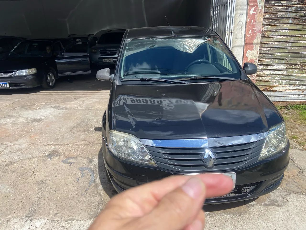 Renault Logan LOGAN Authentique Hi-Flex 1.0 16V 4p 2012