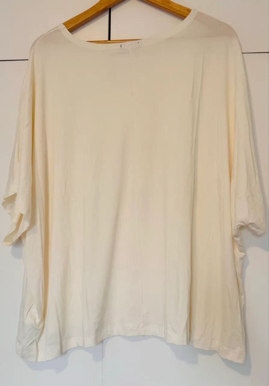 Blusa Off White Viscolycra Premium - Foto 2