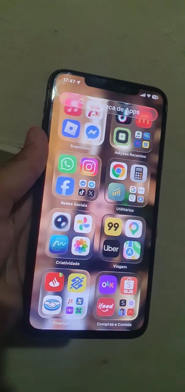 IPHONE 11 PRO MAX VENDO OU TROCO - Foto 4