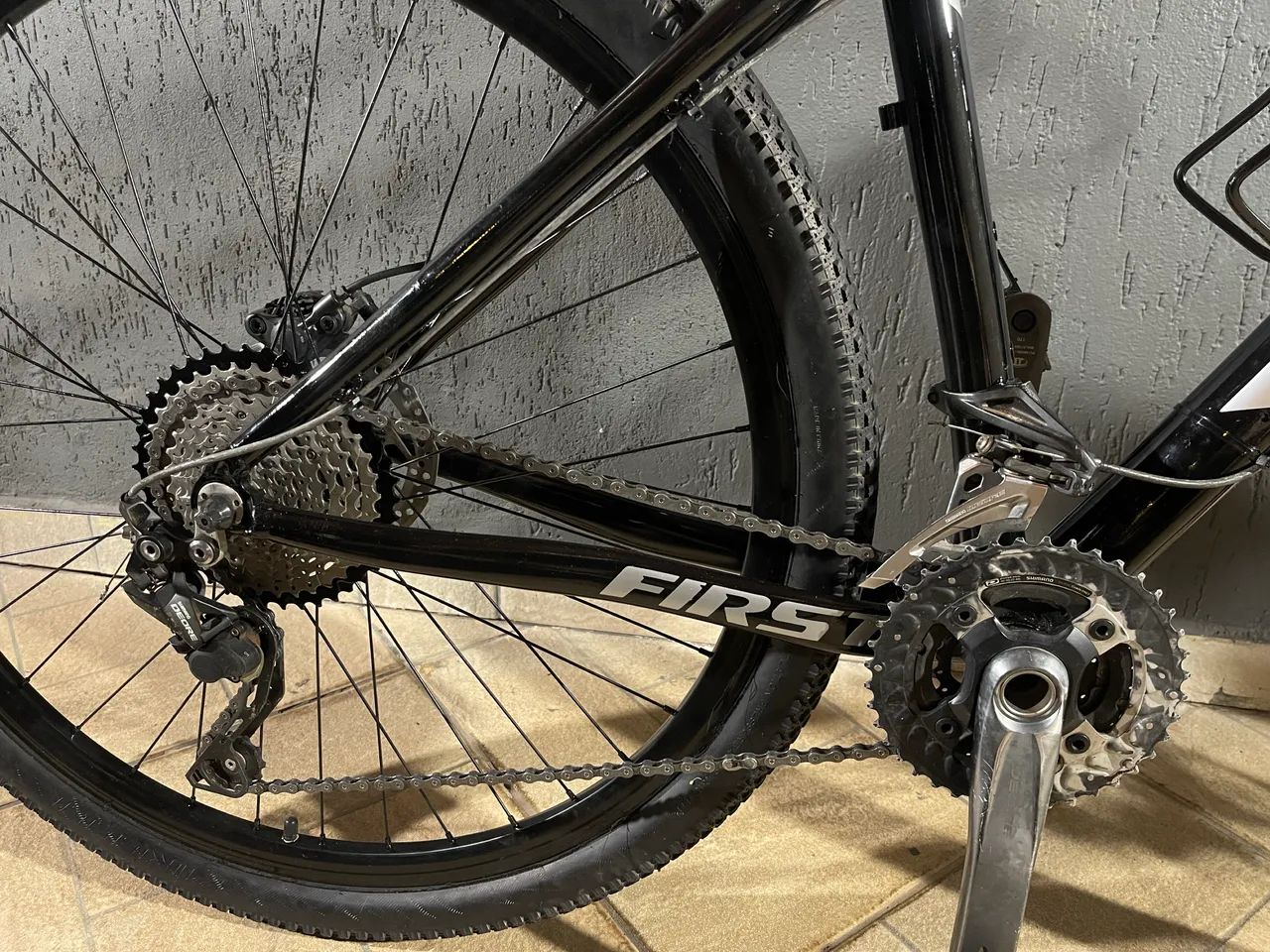 Bike First aro 29 Shimano - Foto 5