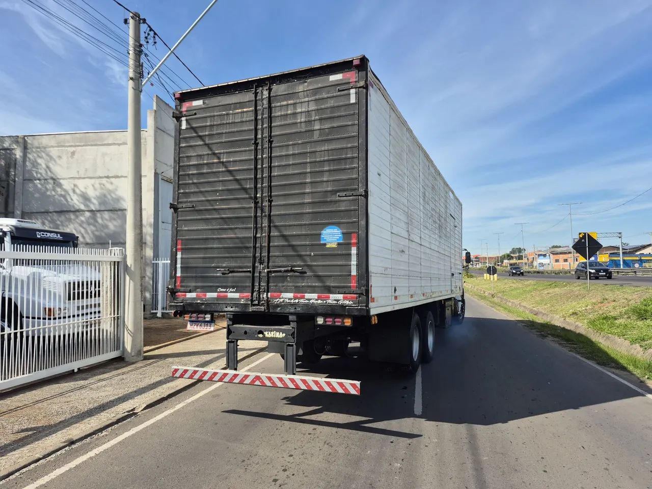MB 1618 Truck Reduzido Bau - Foto 5