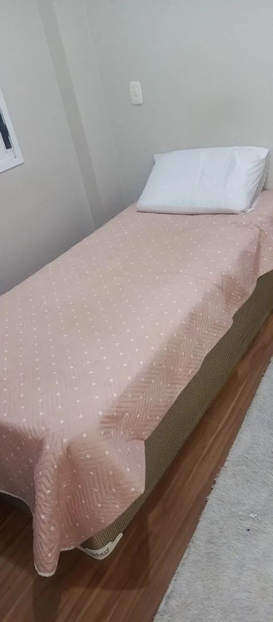 Cama box solteiro semi-nova