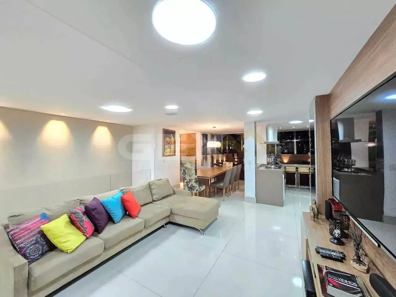 Cobertura duplex à venda no Sidil, com 4 quartos sendo 3 suítes e cozinha gourm - Foto 4