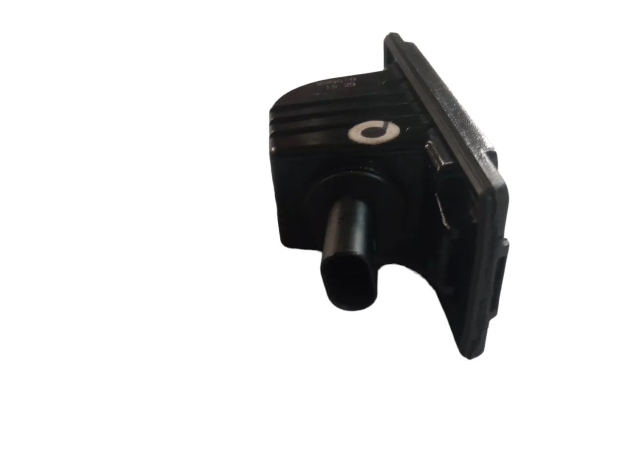 Luz De Placa Tracker Lt 2021  - Foto 4