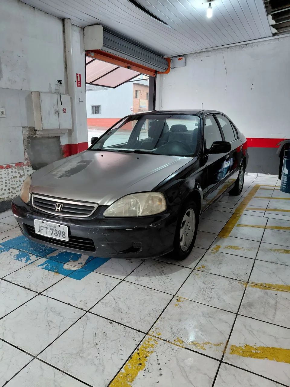 Honda Civic Sedan LX 1.6 16V Aut. 4P 1999