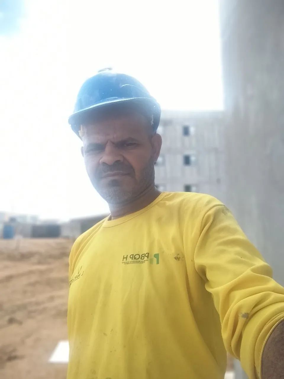 Sou pedreiro e carpinteiro  - Foto 2