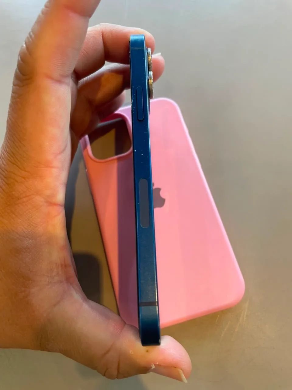 IPHONE 12 normal 64GB 78% de bateria - Foto 3