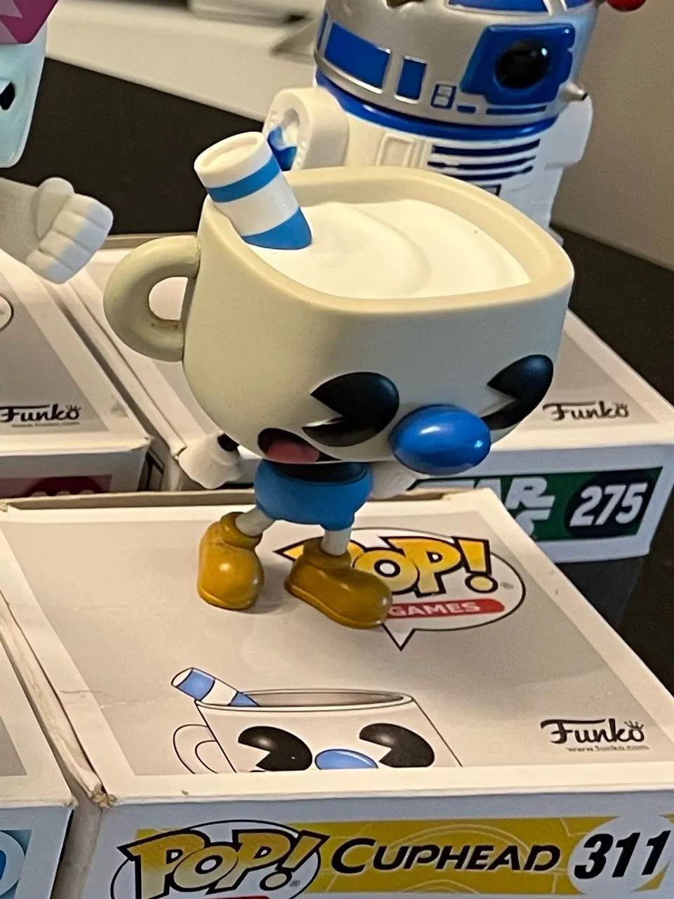 FUNKOS POP
