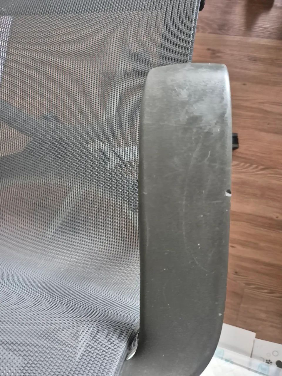 Herman Miller Setu com pequenas avarias  - Foto 3