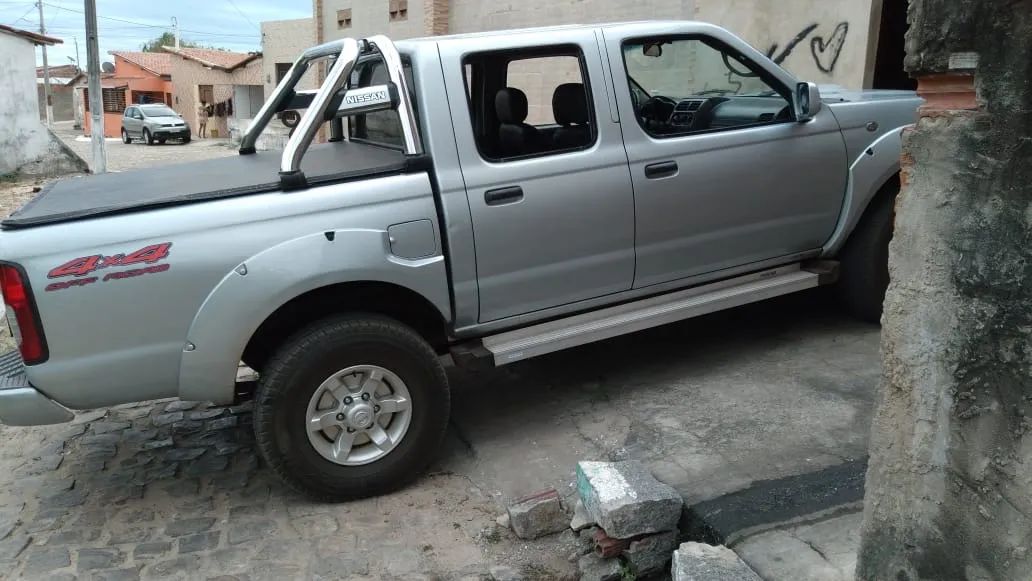 Nissan Frontier Se/se Strik/one CD 4X4 2.8 Dies 2003