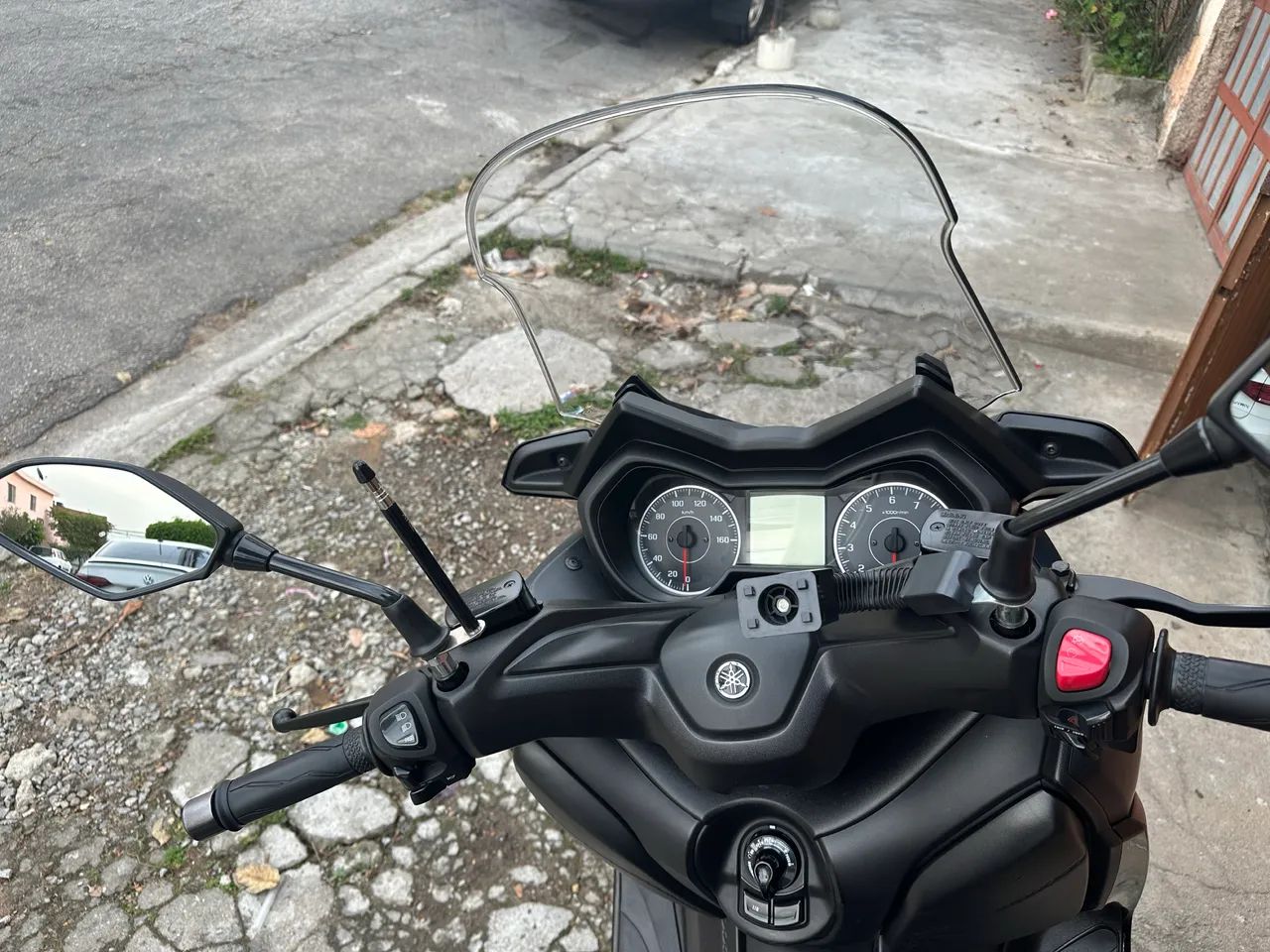 X-Max 250 2024 - Foto 2