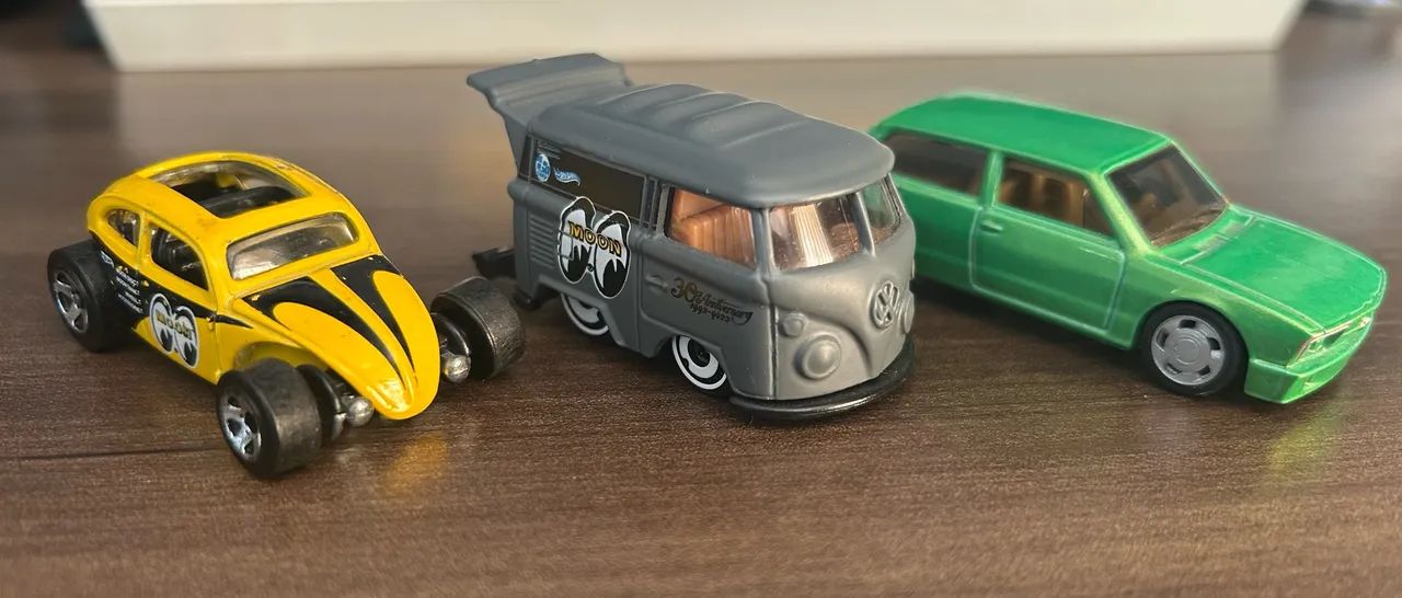 Lote Hot Wheels - Super, Premium e Main line - Foto 2