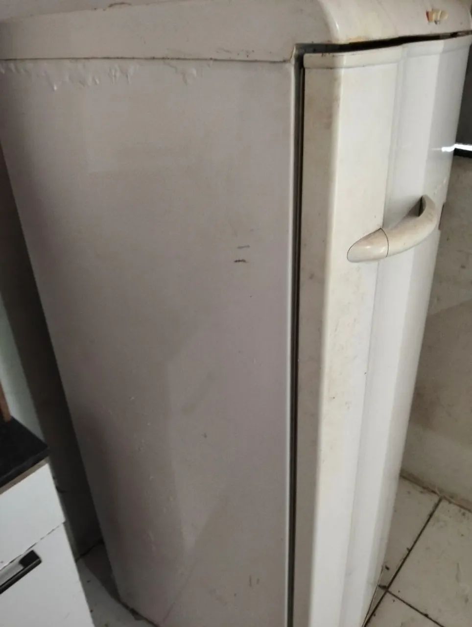 Vendesse uma geladeira  - Foto 2