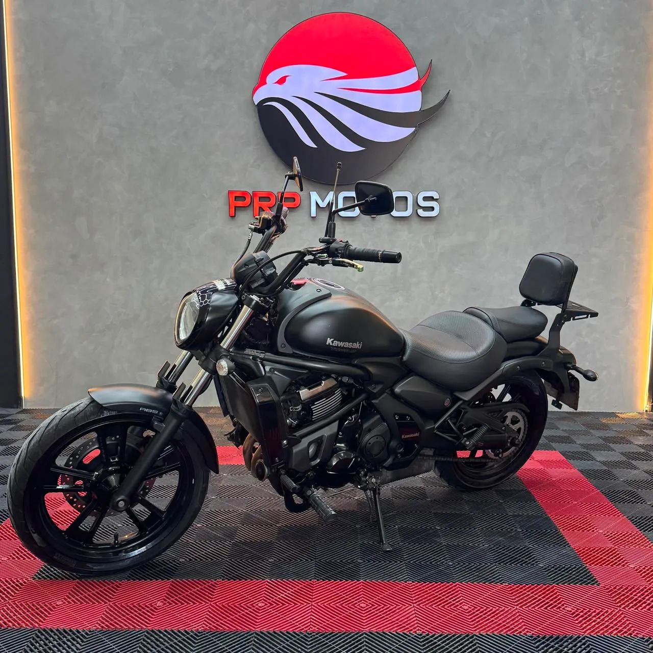 Kawasaki VULCAN S 650 - Foto 2
