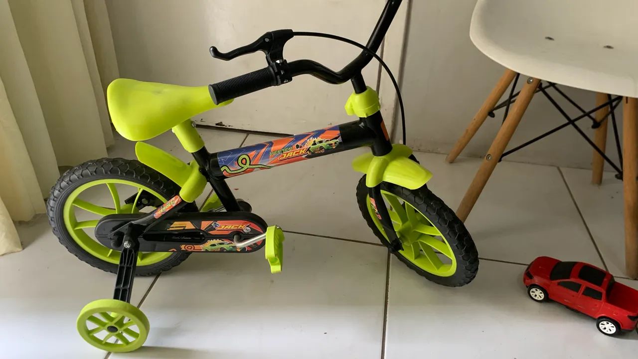Bicicleta aro 12 semi nova - Foto 2