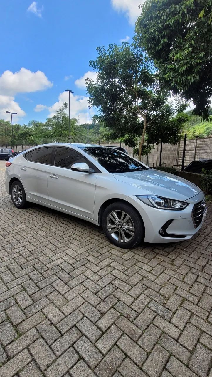 Hyundai Elantra Elantra Special Edit. 2.0 16V Flex Aut. 2017