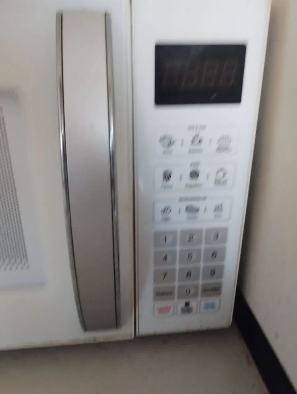 Microondas com defeito  - Foto 5