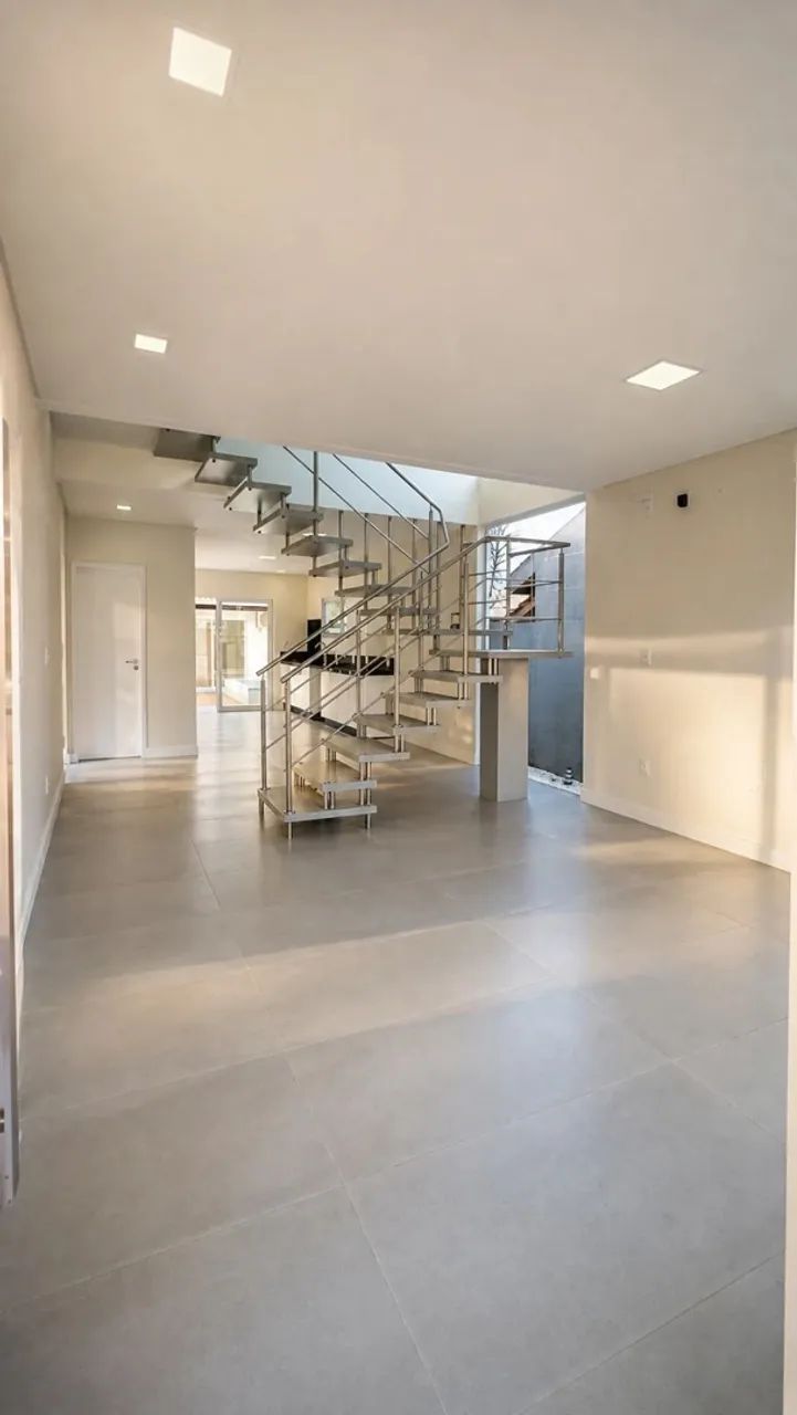 SOBRADO DUPLEX COM PISCINA | RIO TAVARES - Foto 5