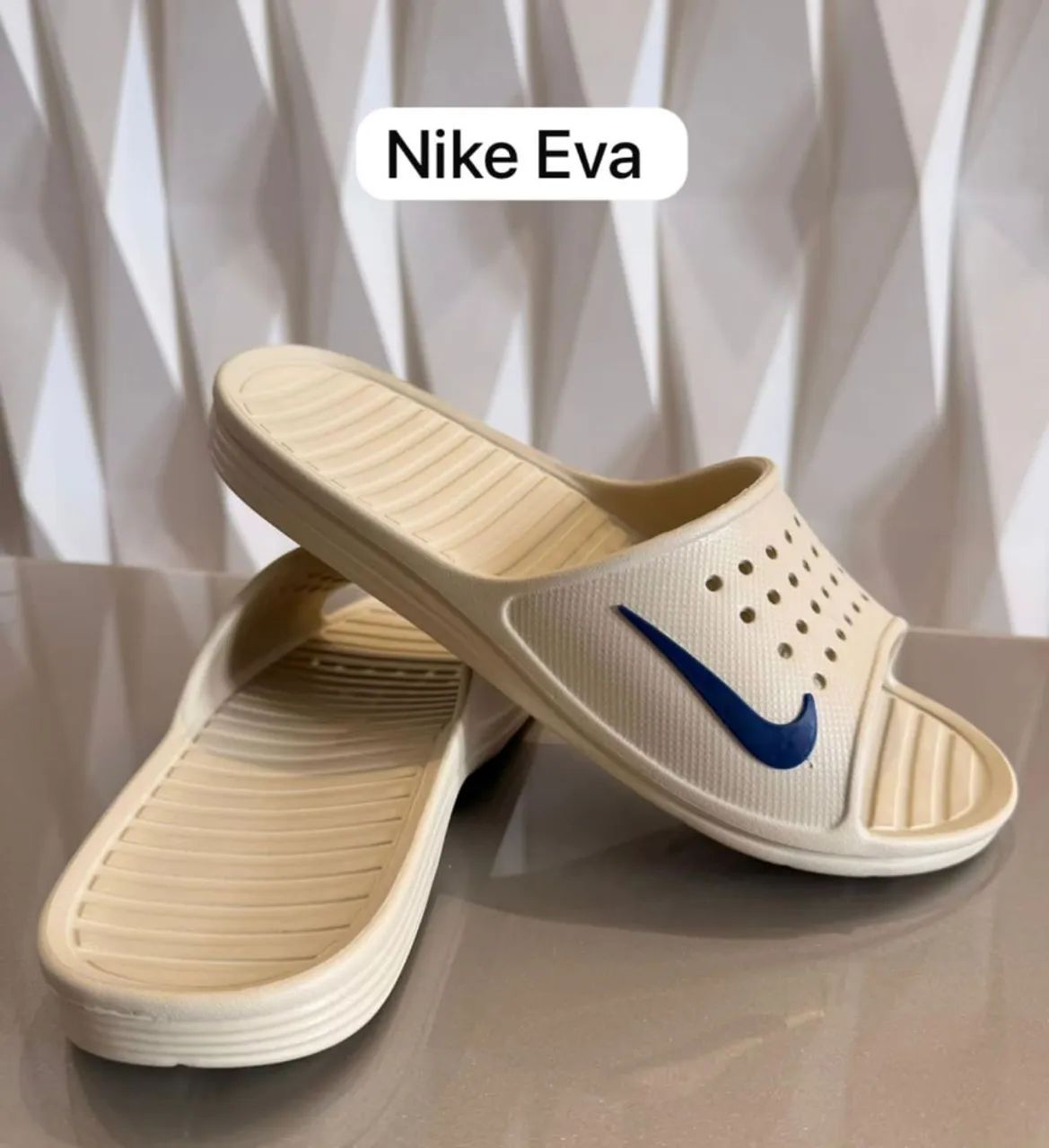 Slide Nike leve