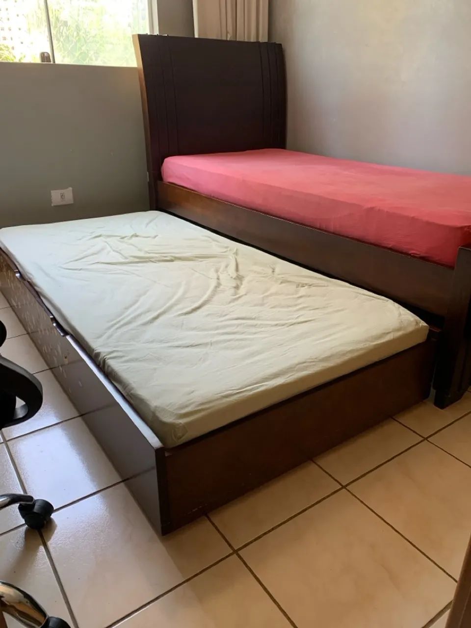 Cama dupla de madeira solteiro - Foto 4