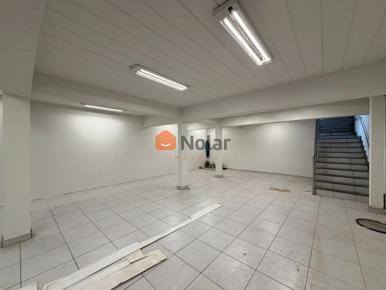 Loja ampla com 220m² na Av. Silviano Brandão - Foto 4