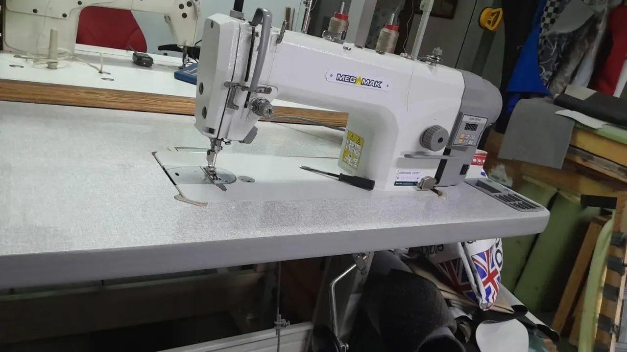 Máquina de costura industrial - Foto 3
