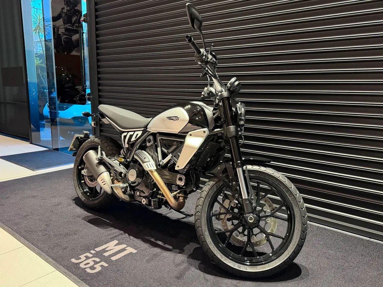 DUCATI SCRAMBLER ICON  - Foto 2
