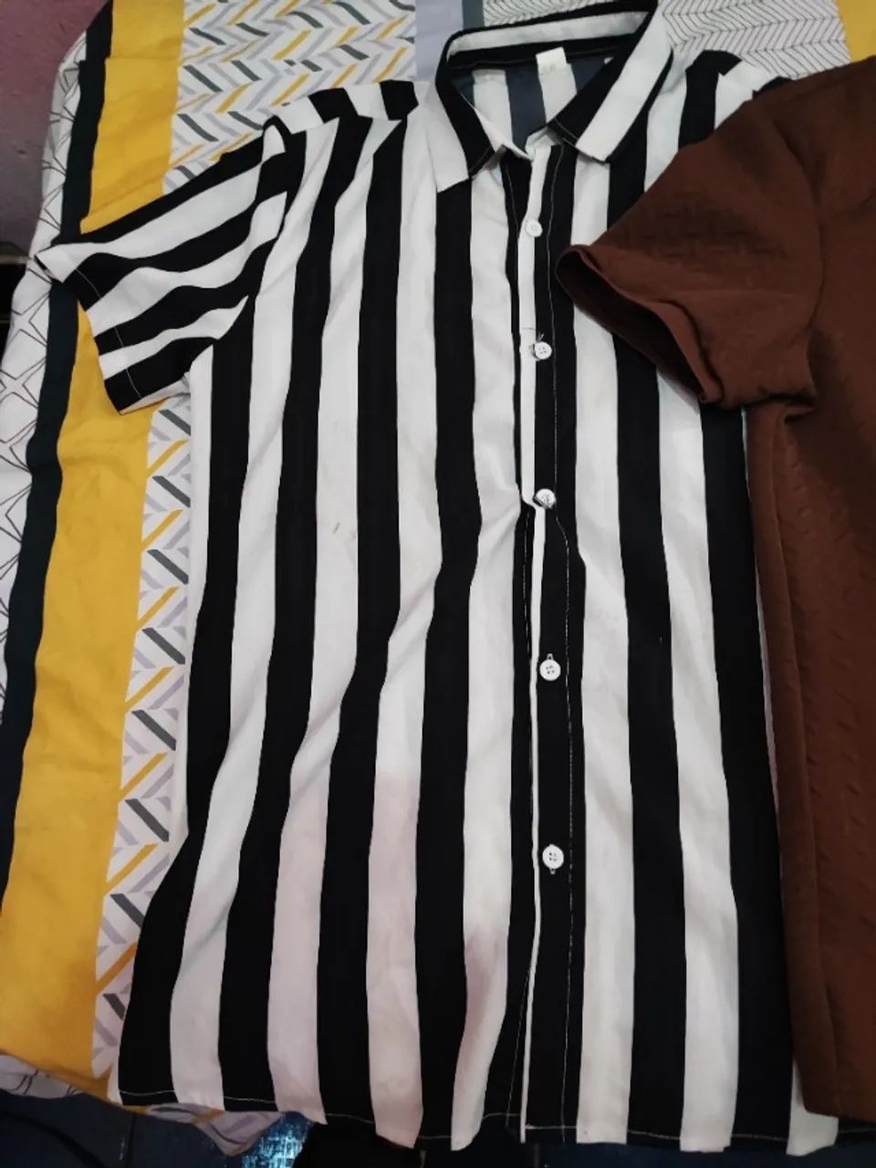 Kit 3 camisas e 1 short| tamanho g - Foto 3