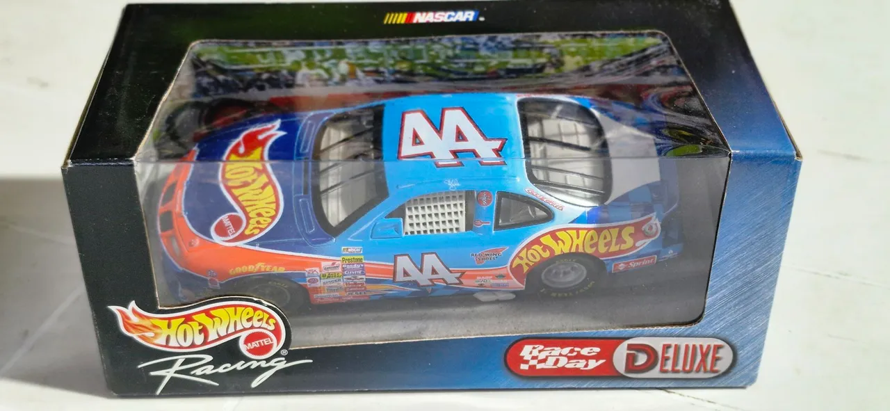 miniatura nascar 1/24 #6 ford taurus - Hobbies e coleções - Rudge