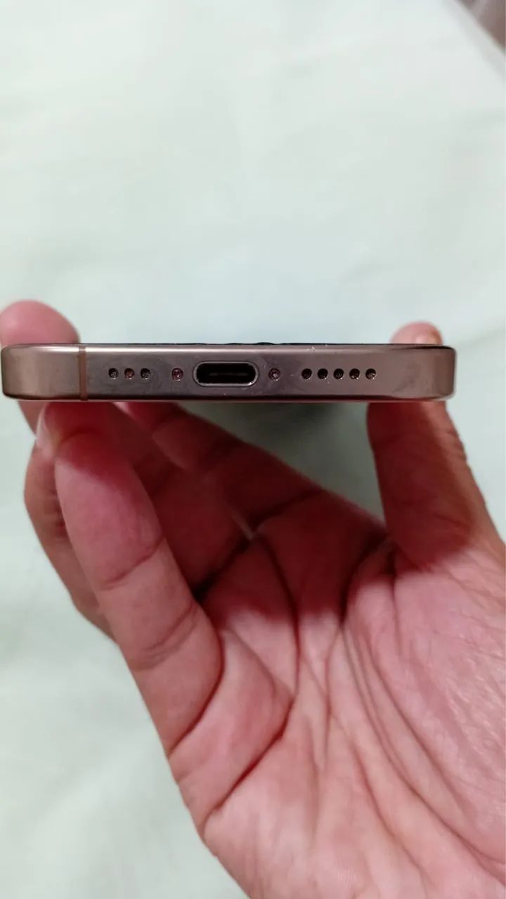 iPhone 16 pro 256 gb  - Foto 4