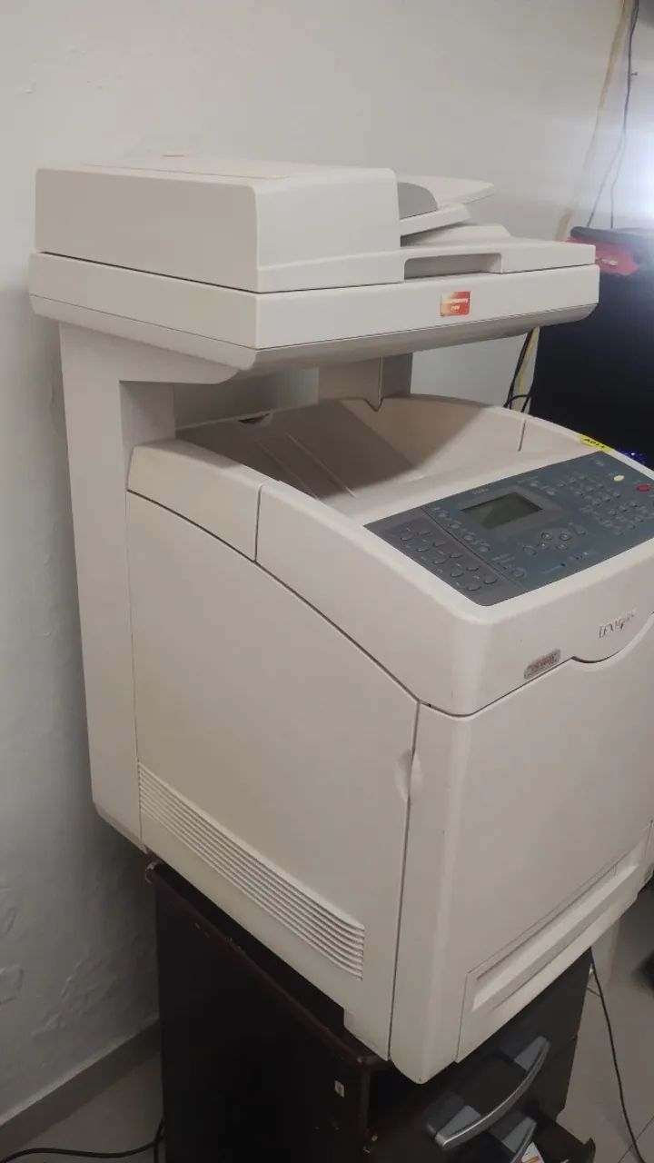 Multifuncional Lexmark X560n + Muitos Suprimentos - Foto 3