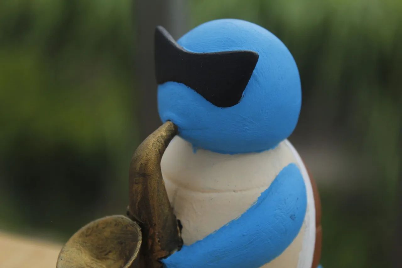Boneco Squirtle Sax Pokémon  - Decoração Geek Presente - Foto 4
