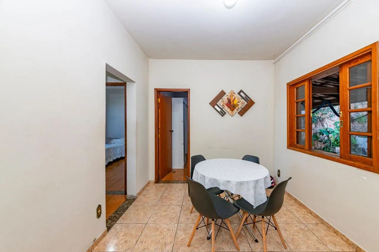 Casa à Venda - Havaí, 3 Quartos, 374 m2 - Foto 3