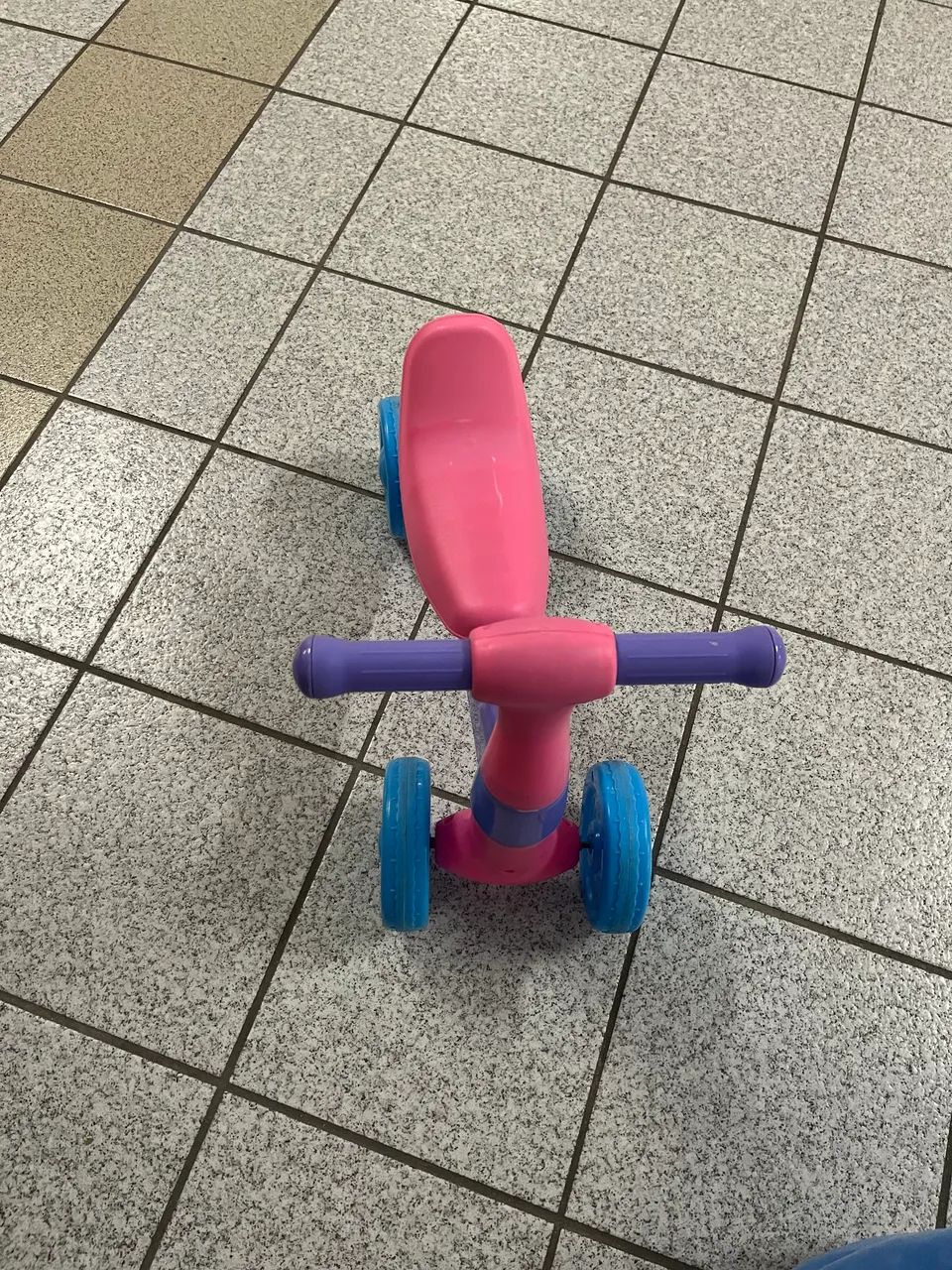 Bicicleta de equilíbrio infantil - Foto 3