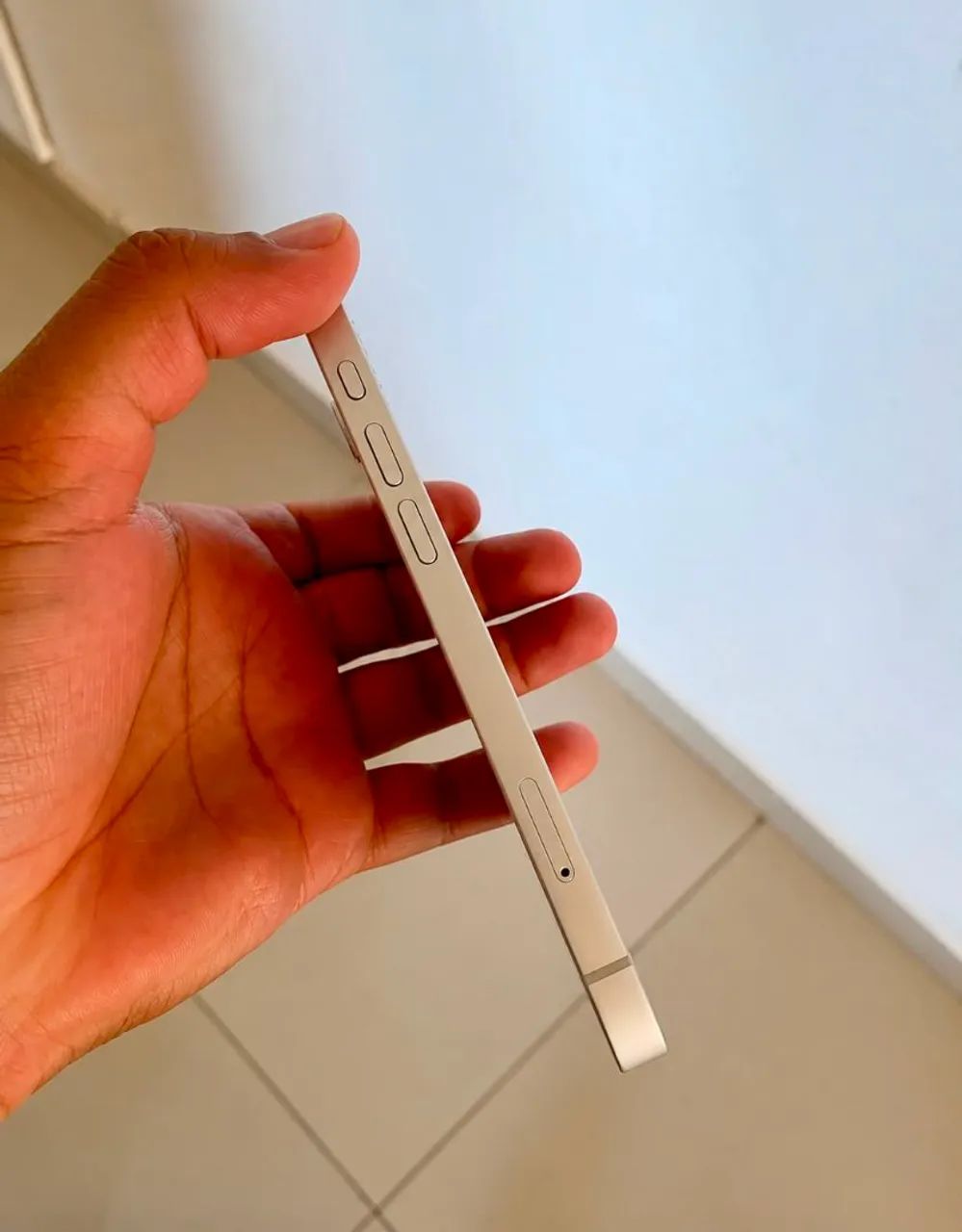 iPhone 16e - Foto 3