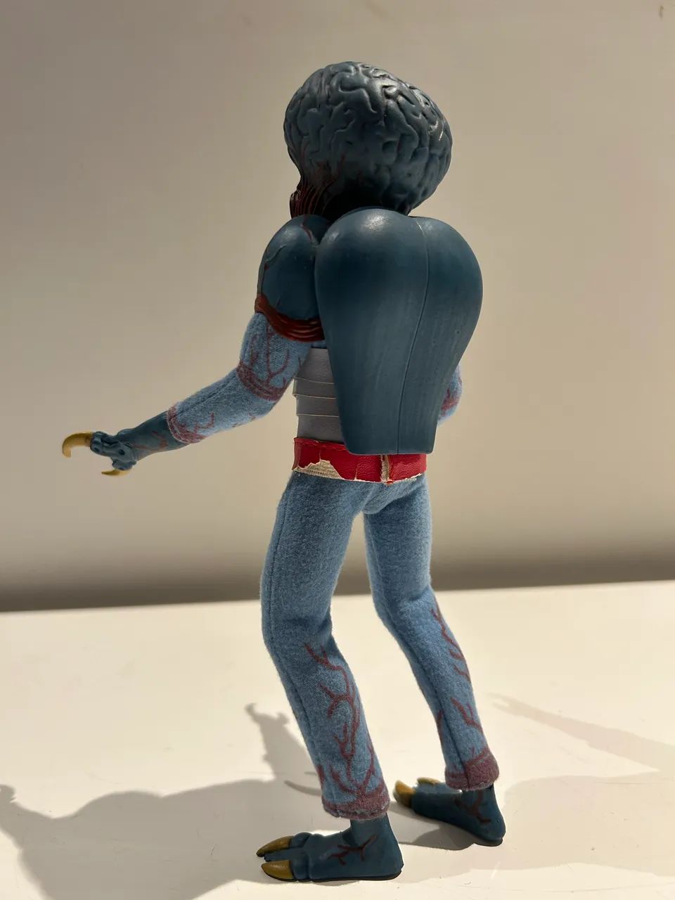 Diamond Select - Universal Monsters - Metaluna Mutant - Articulado - Foto 3