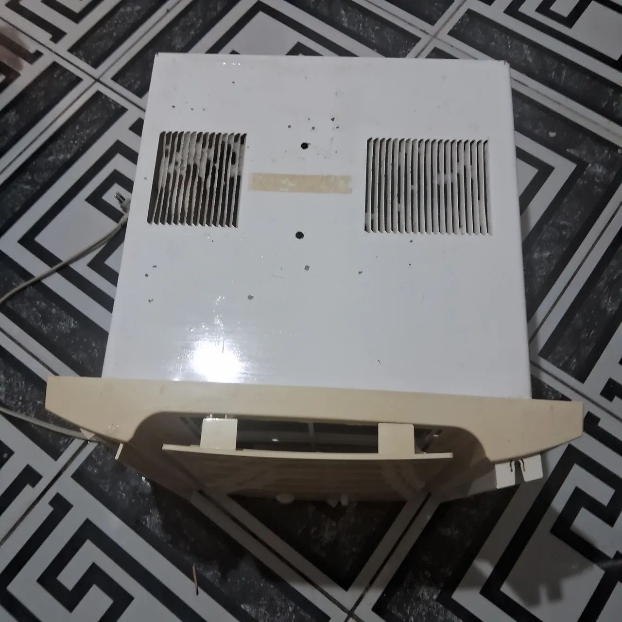Ar condicionado 7500 BTU 220v - Foto 2