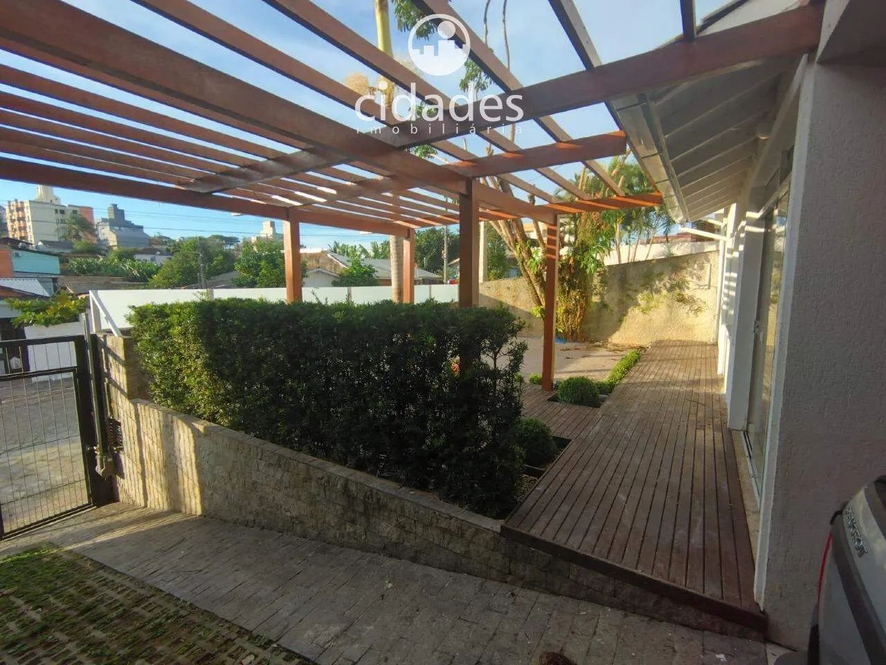 Casa residencial à venda em Florianópolis (Capoeiras) | 4 quartos | 138 m² | Área externa  - Foto 5