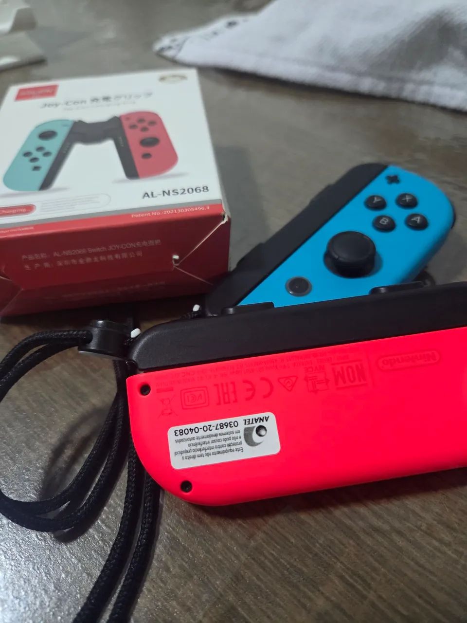Joy Cons Nintendo Switch (Originais) - Foto 3